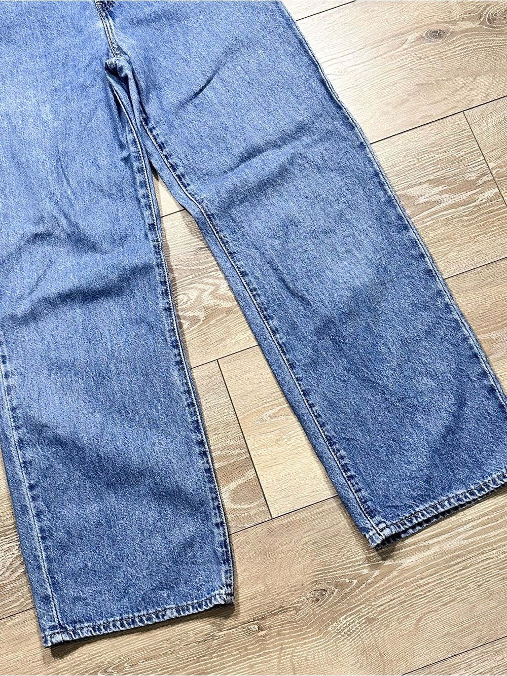 Levi’s High Waisted Straight Leg Jeans Medium Wash Cotton & Hemp Blend - Picture 4 of 15